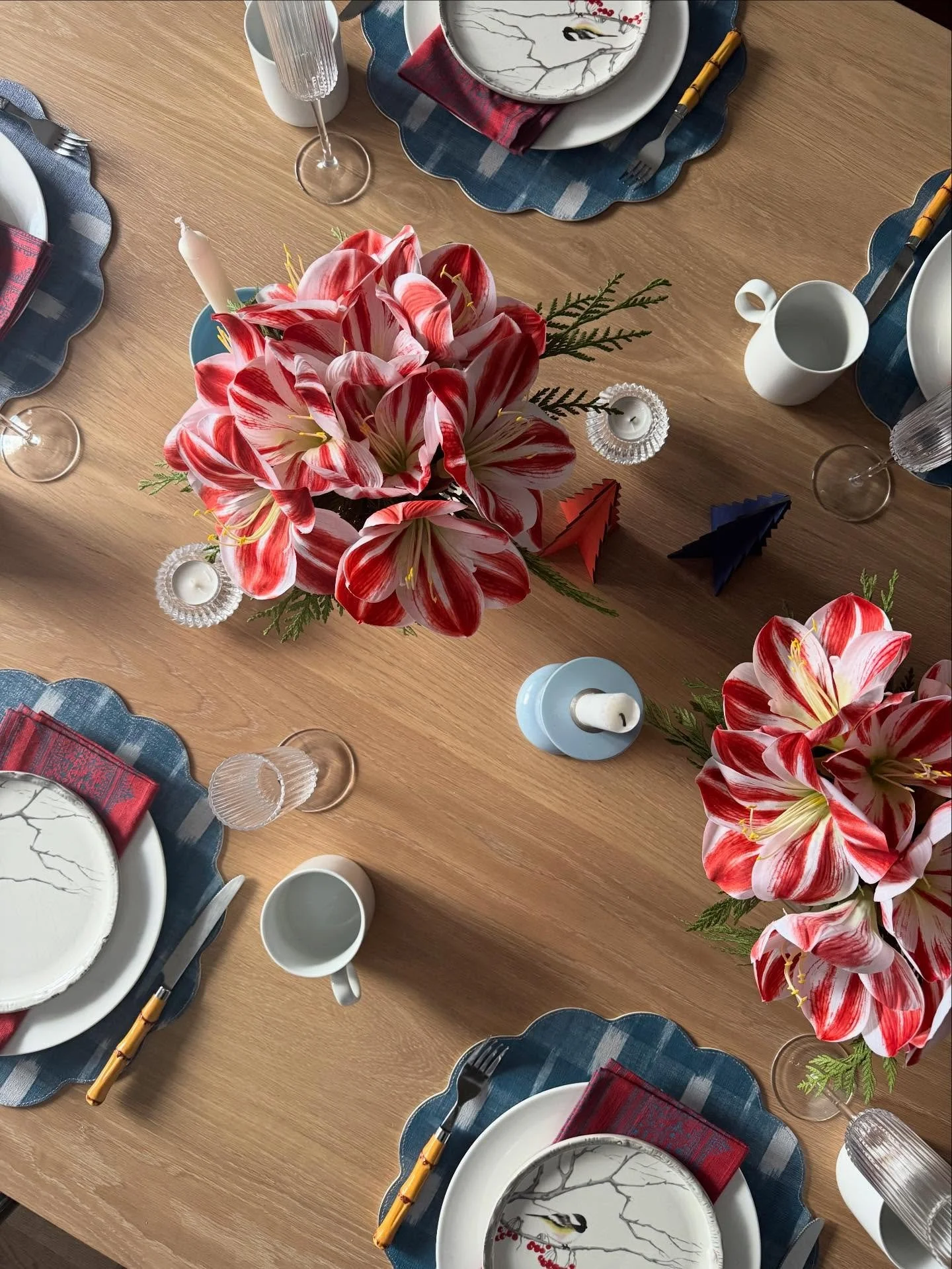 The holidays were a brilliant blur. From travel to hosting to more travel and back again - I&rsquo;m grateful for it all. 

Back at it and ready to tackle all that 2026 has to offer. 

Happy New Year to all! 🥳

#toronto #philadelphia #grandcayman #i