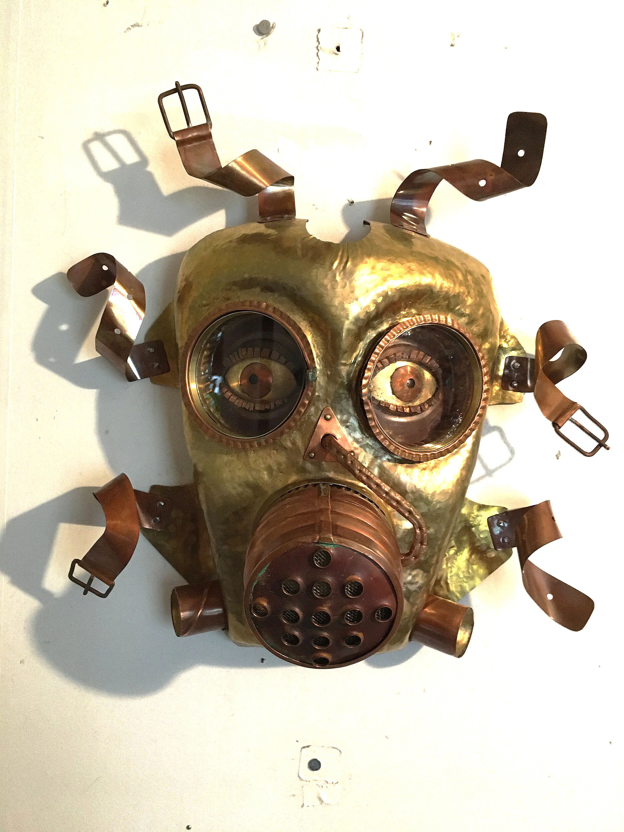 Mas Gask  15" x 15" x 7"