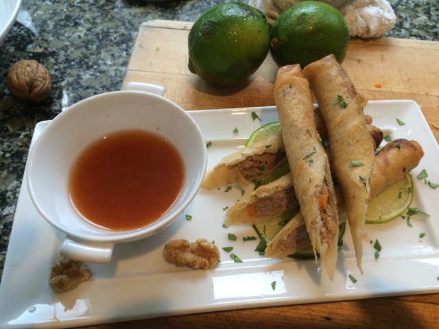 Filipino Crispy Egg Rolls (Lumpia)