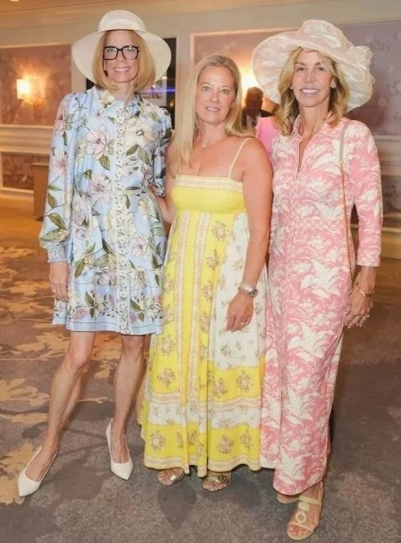 yellow%2Bdress%2Blady%2Band%2Bfriends.jpg