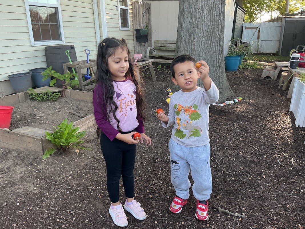 javi and kylie tomato.jpg