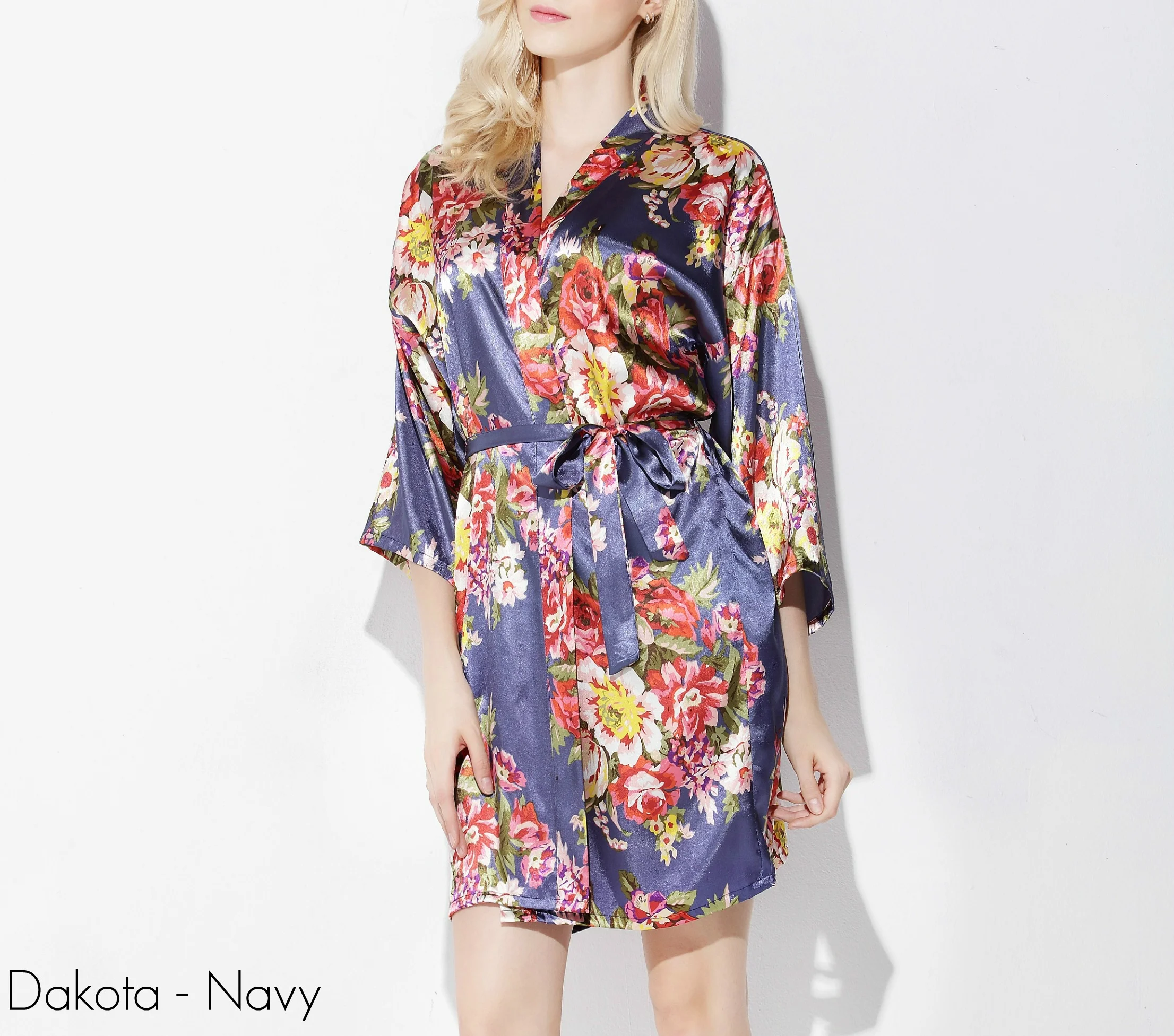 DAKOTA-NAVY-1t.jpg