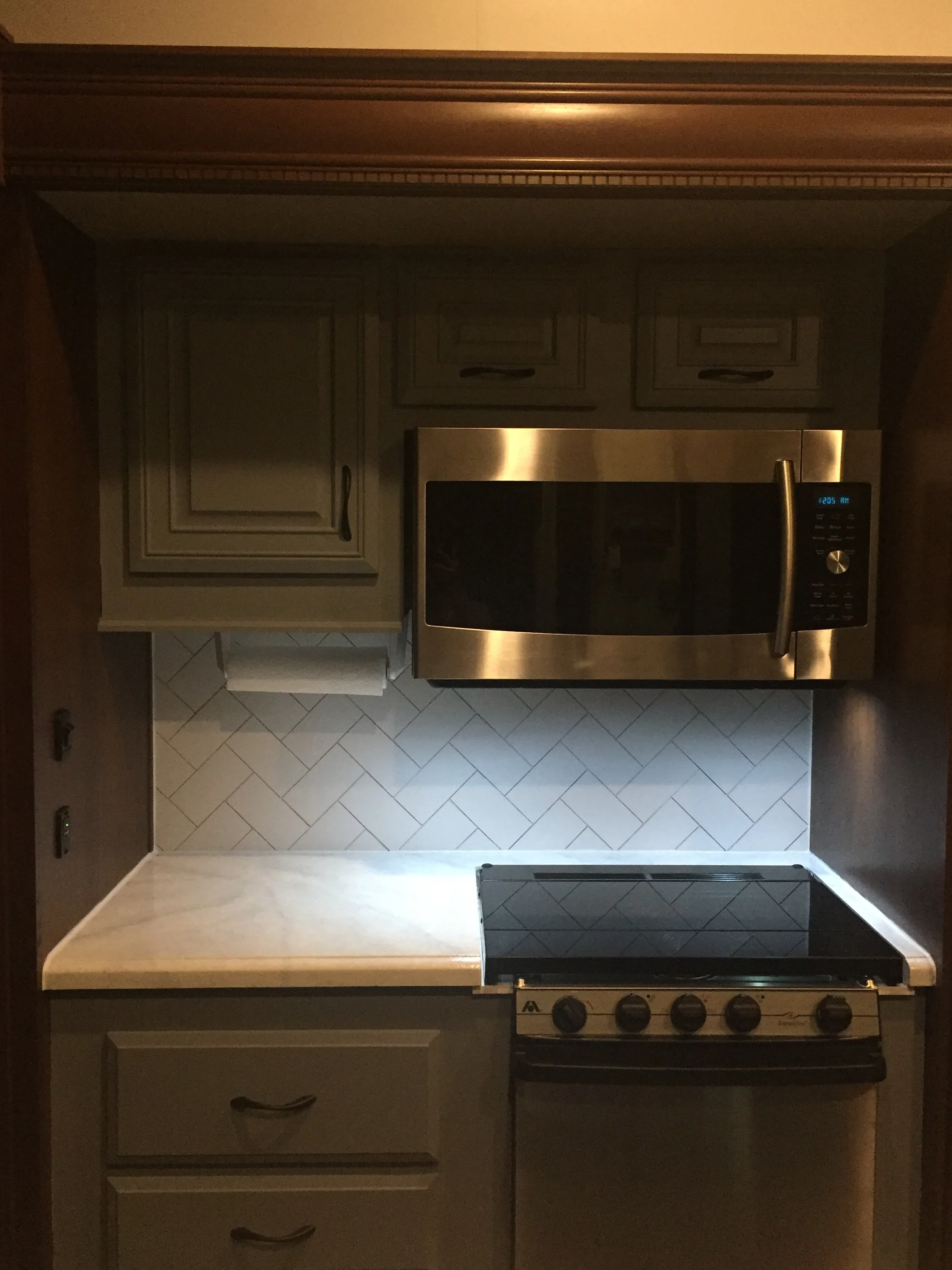 DIY Shiplap Herringbone Tile Backsplash Tutorial — ArtSea Chic