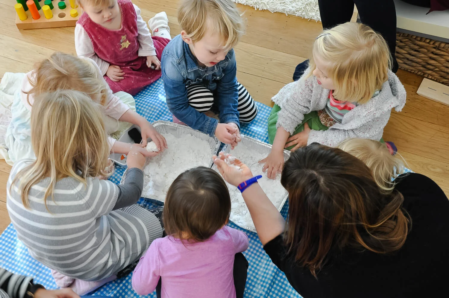 matschen kneten kleistern-2.jpg