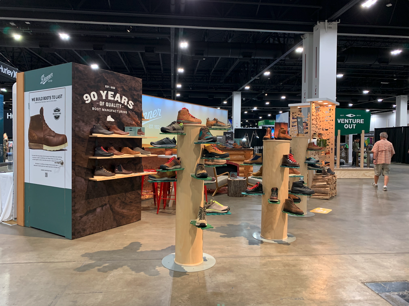 Danner_tradeshowTrees-build.png
