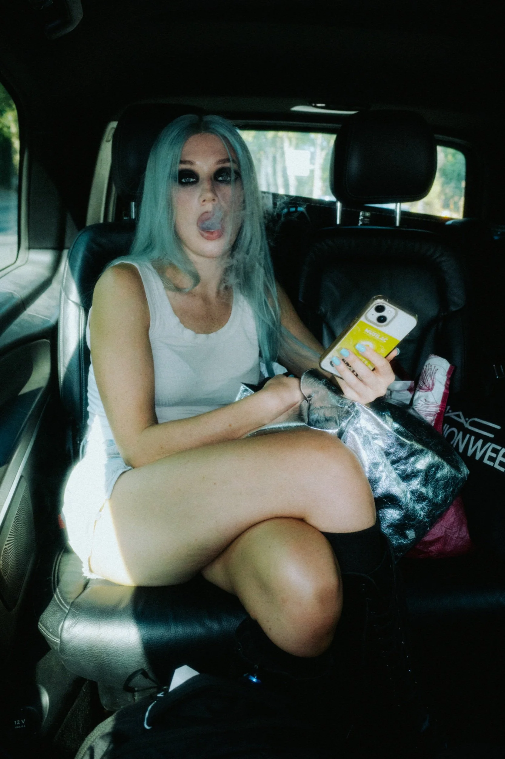 I LIKE IT backstage — a quiet moment in the car