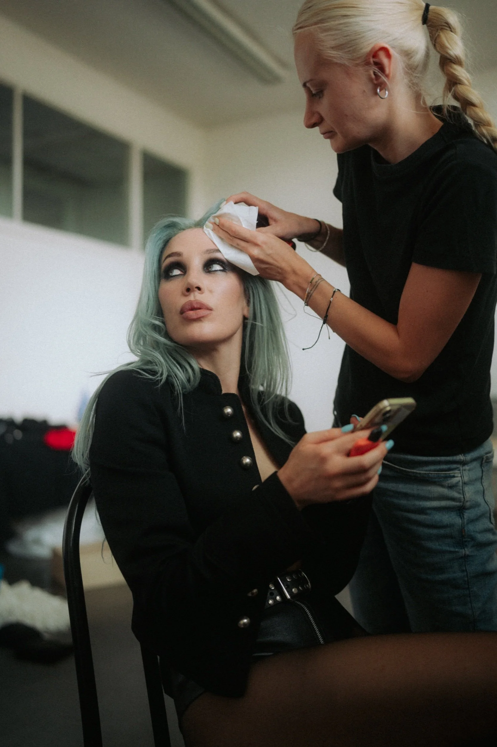I LIKE IT backstage — preparation before filming