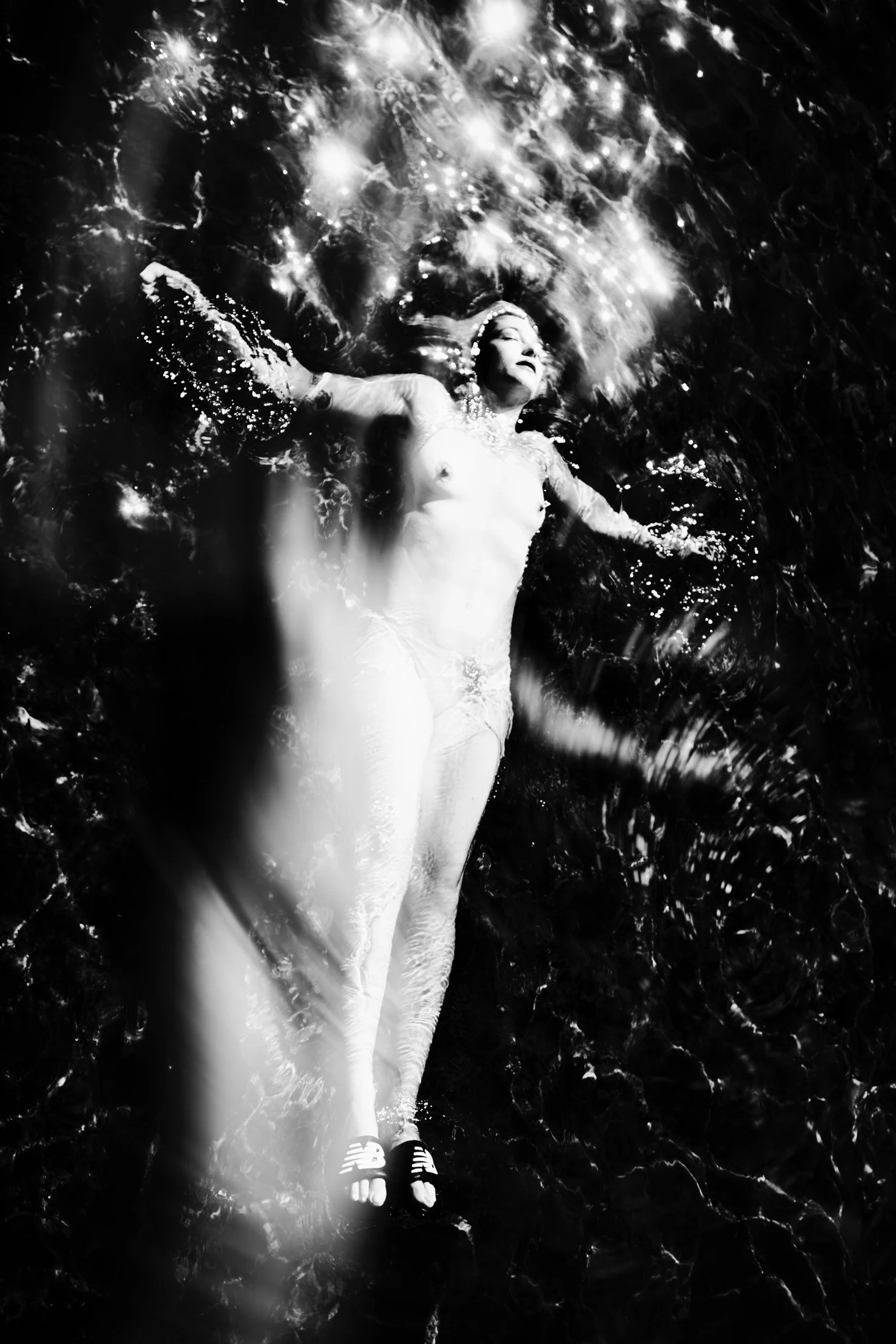 Jemima Kirke — in the water