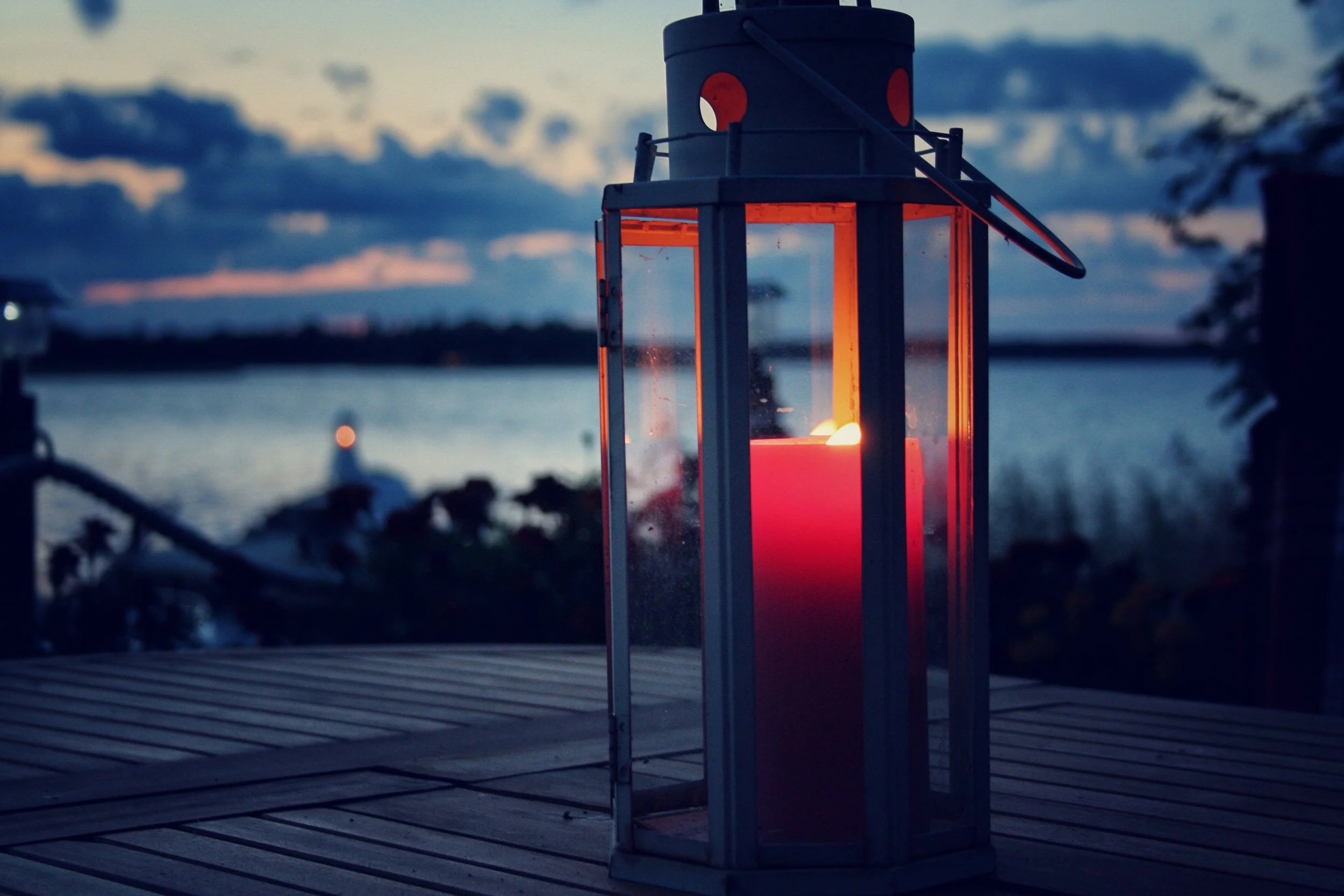 candle-light-1264534.jpg