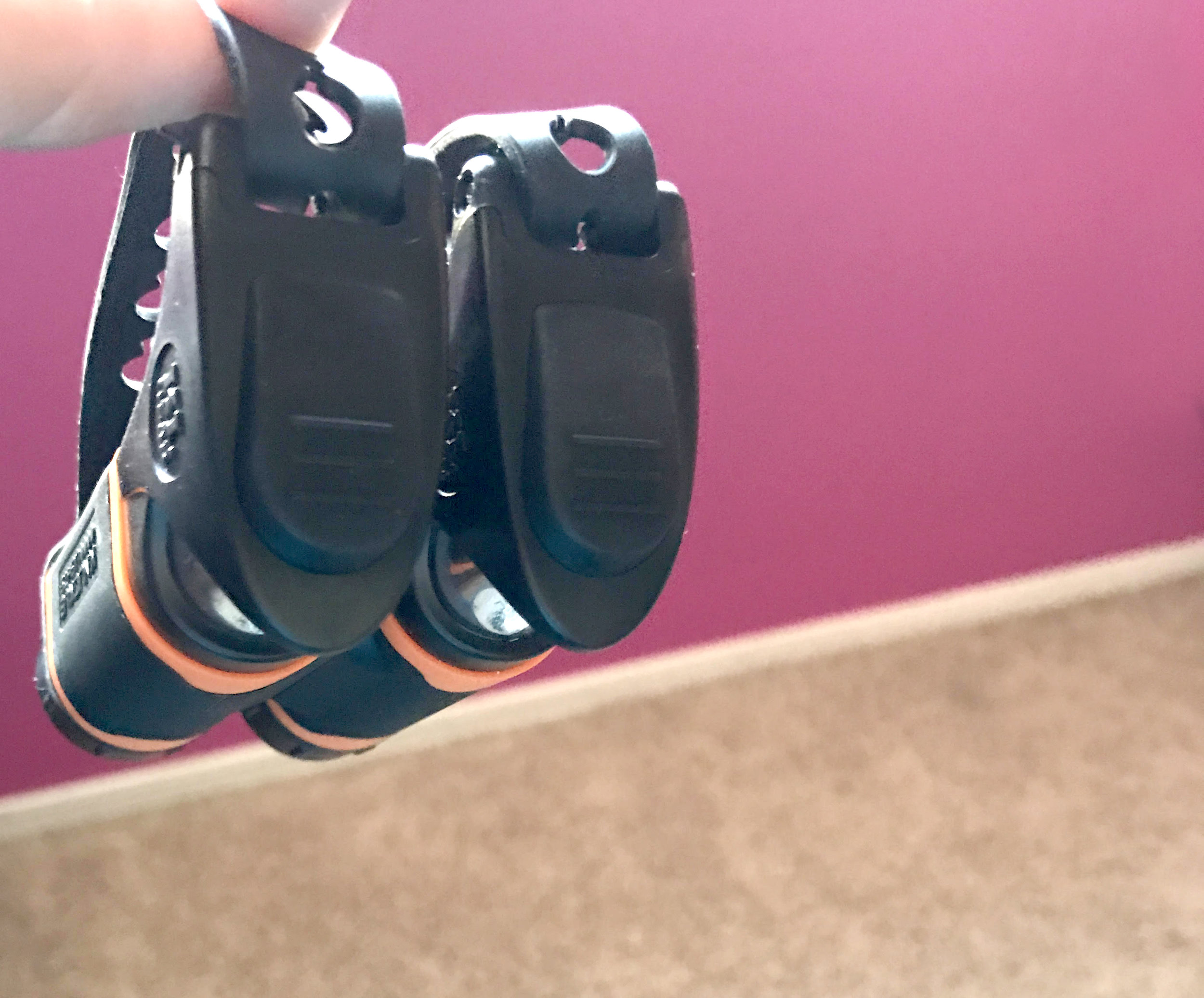 Another cool feature? These bad boys are MAGNETIC!!! You can't lose them, because they stick together! Just like me and my running shoes, these knuckle lights are inseparable. Brilliance. Genius. Amazeballs!