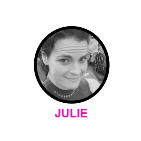 JULIEPTHUMB.jpg