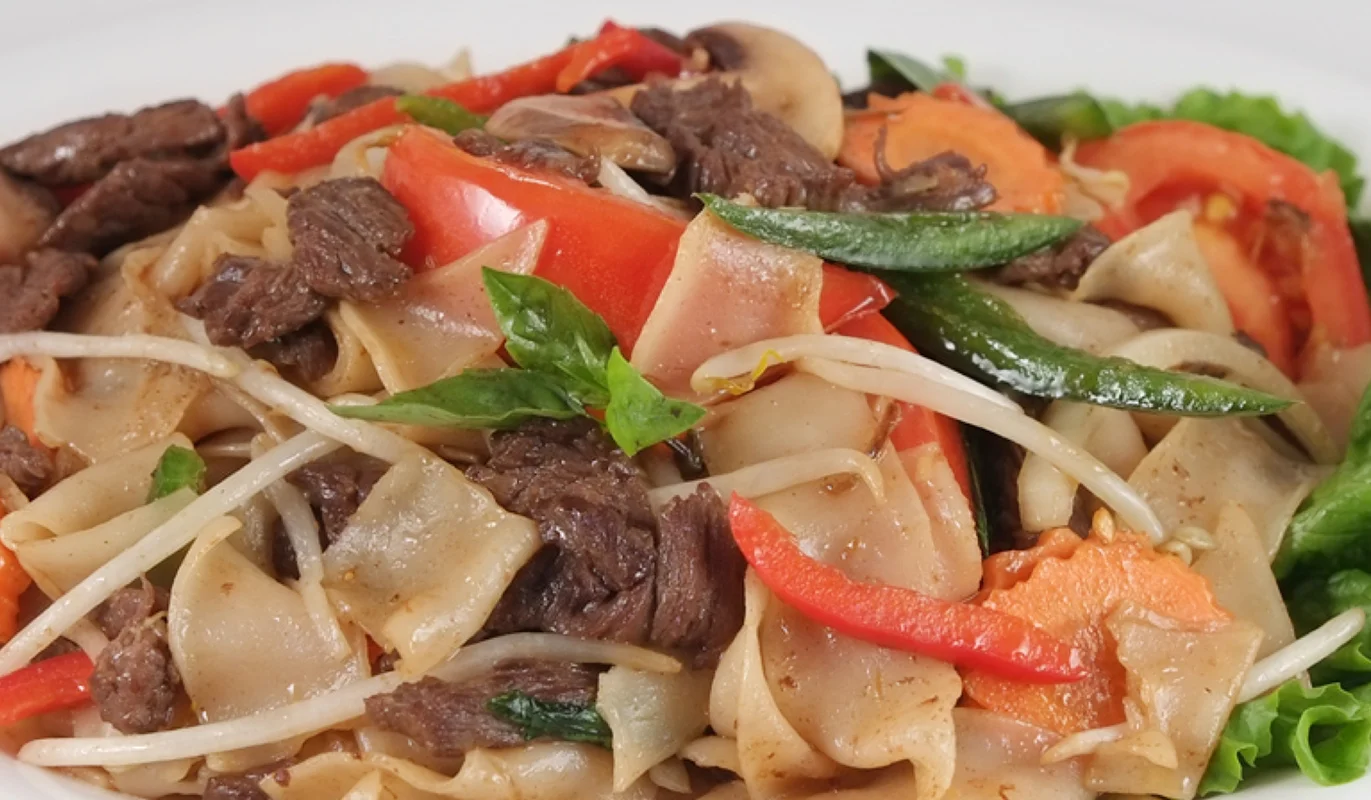 _resized__0031_PANFRIED SPICYPANFRIED BEEF.jpg