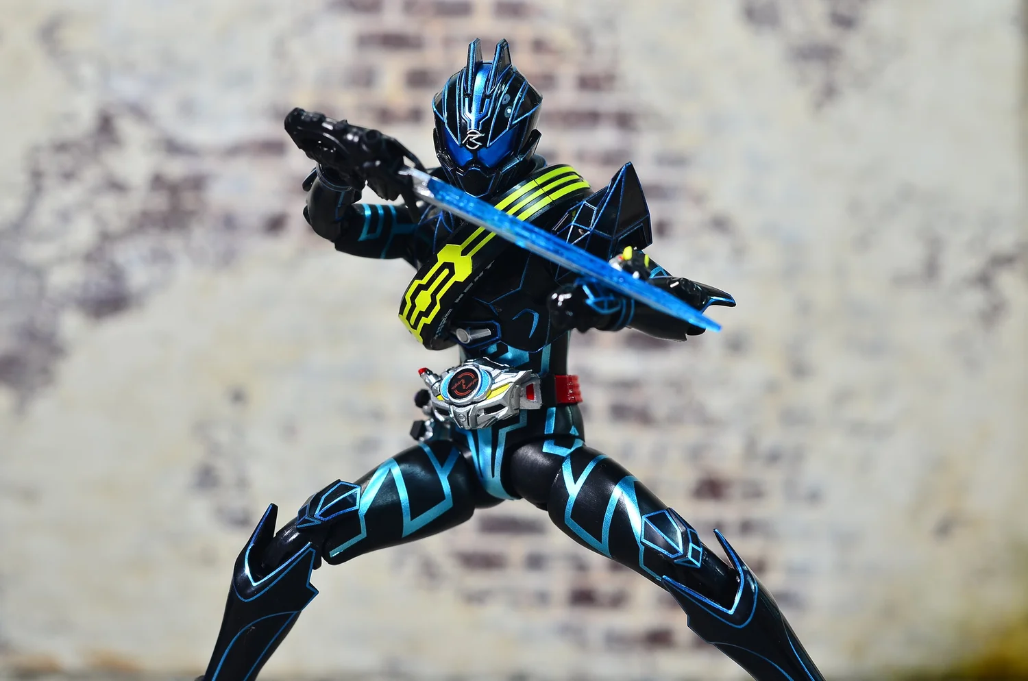 S.H. Figuarts Kamen Rider Dark Drive Type Next — D Amazing