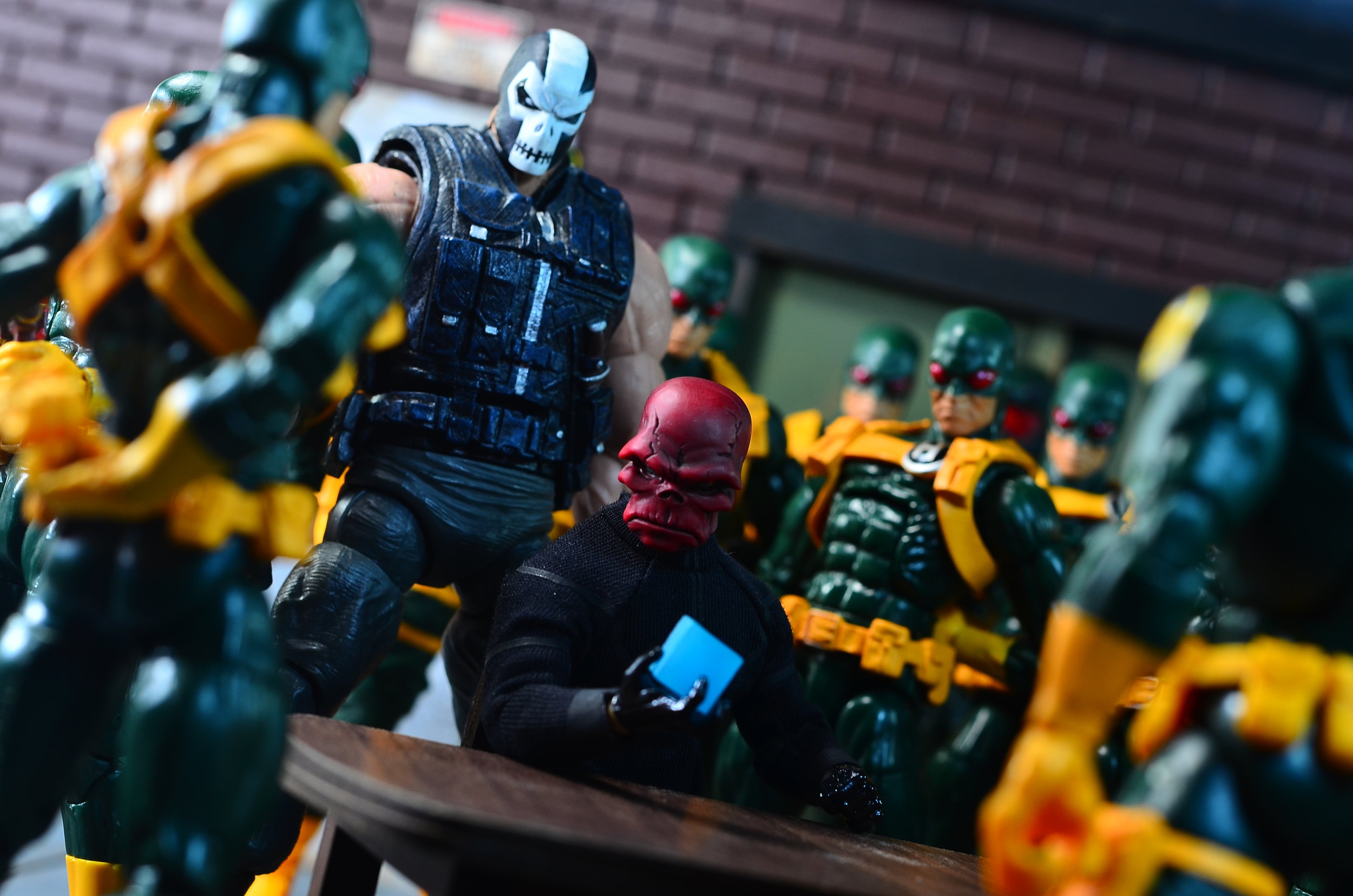 red skull mezco