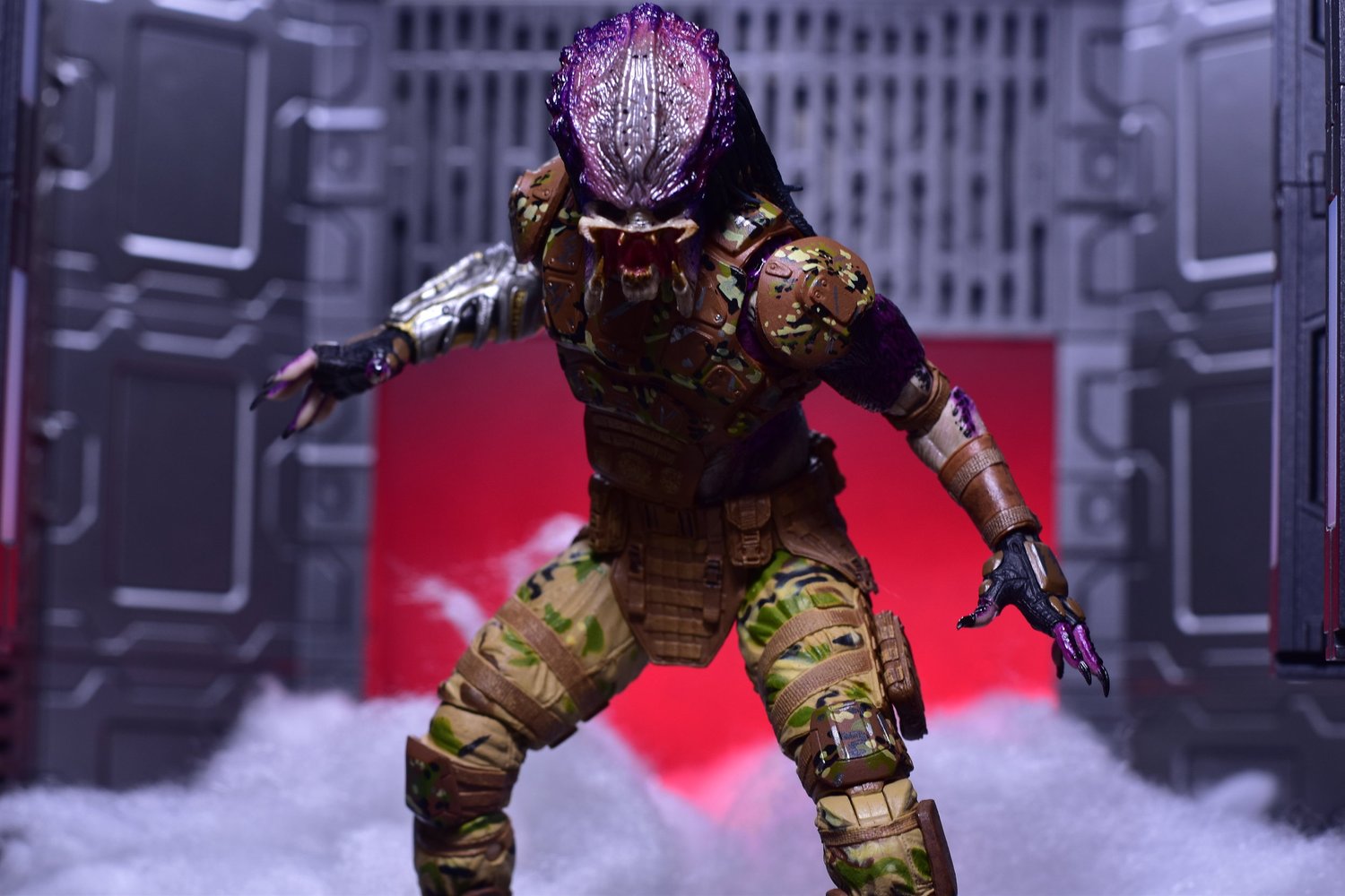 NECA — D Amazing