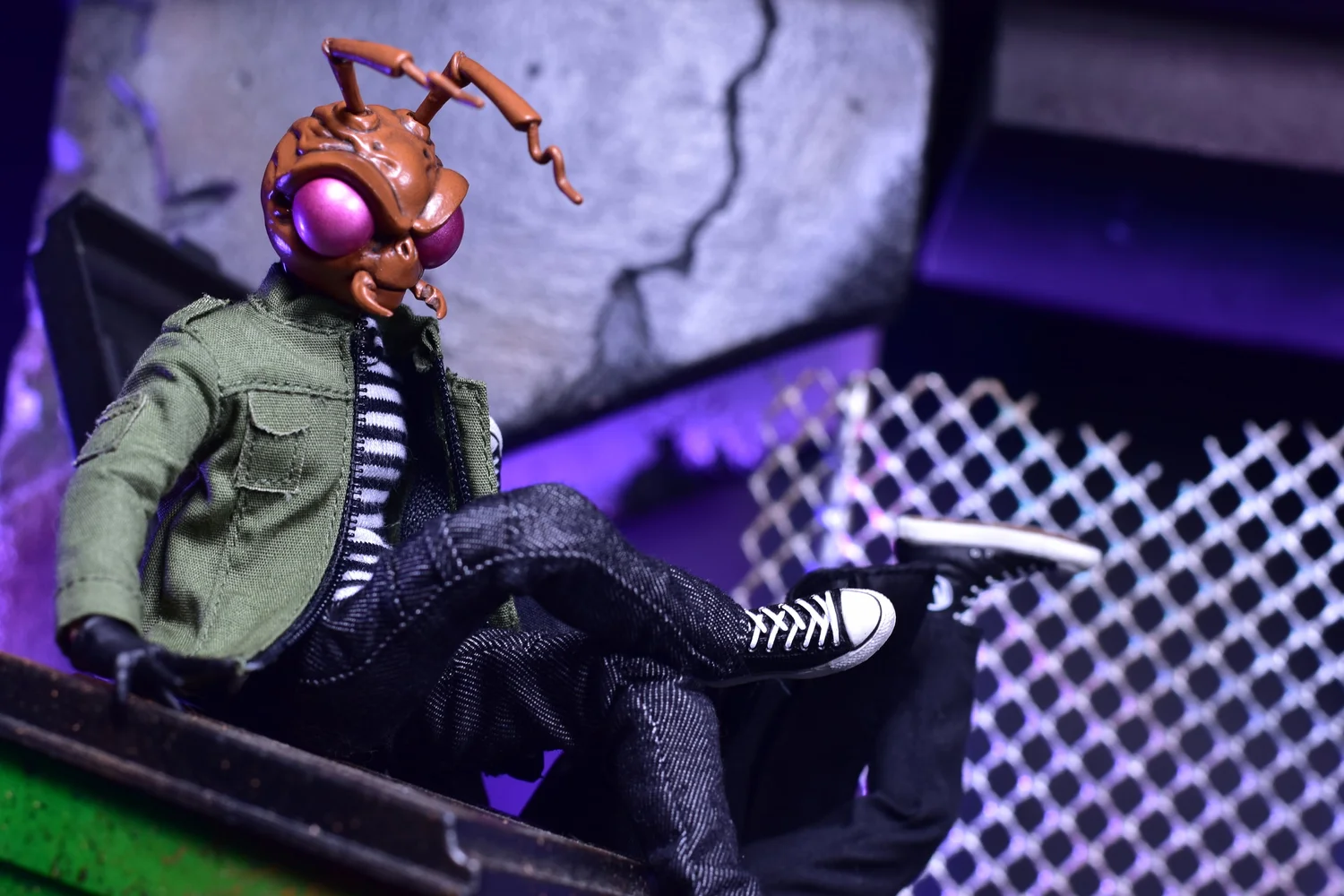Mezco One:12 Street Gomez — D Amazing