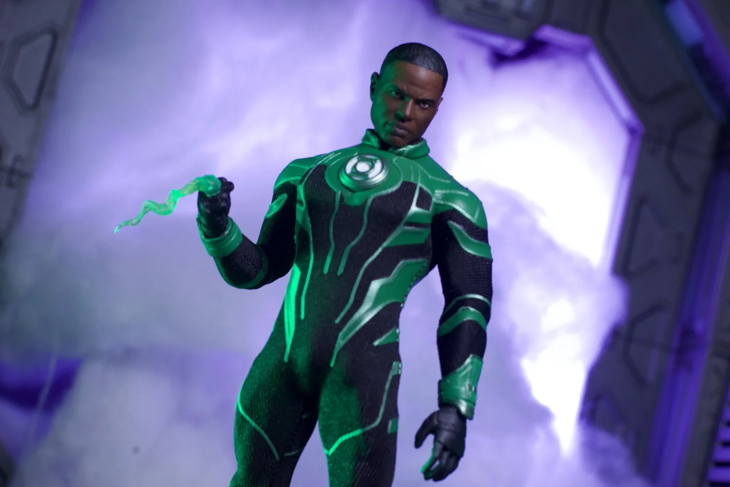 Mezco One:12 Collective John Stewart Green Lantern — D Amazing