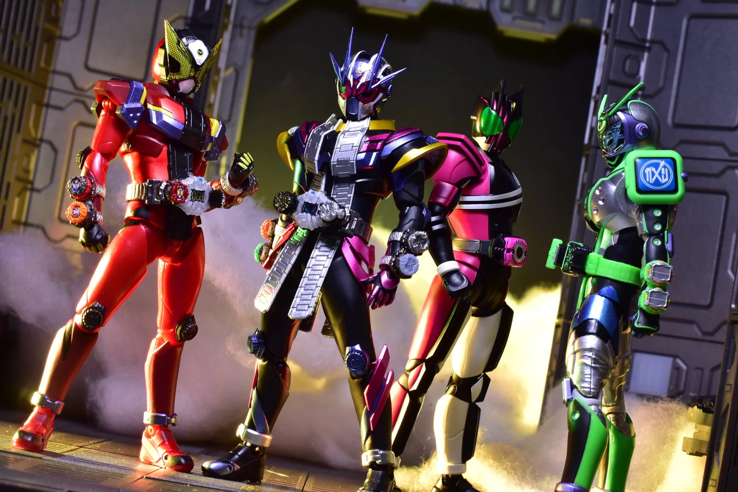 S.H. Figuarts Kamen Rider Zi-O II — D Amazing