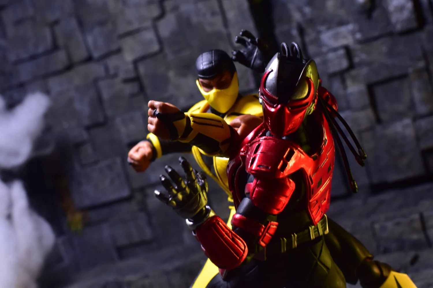 Storm Collectibles: Mortal Kombat Sektor — D Amazing