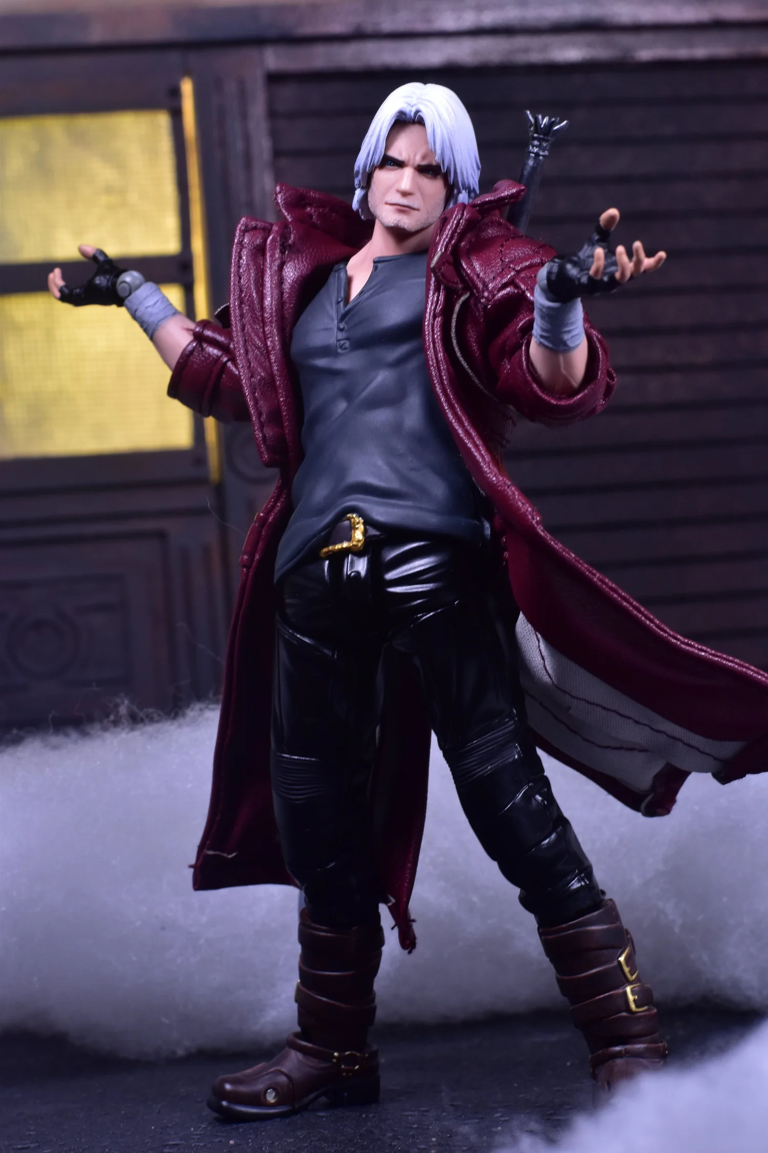 千値練　DEVIL MAY CRY　DANTE 1/12 DEVIL MAY CRY 5 ダンテ – 株式会社千値練 ー Sentinel co.,ltd