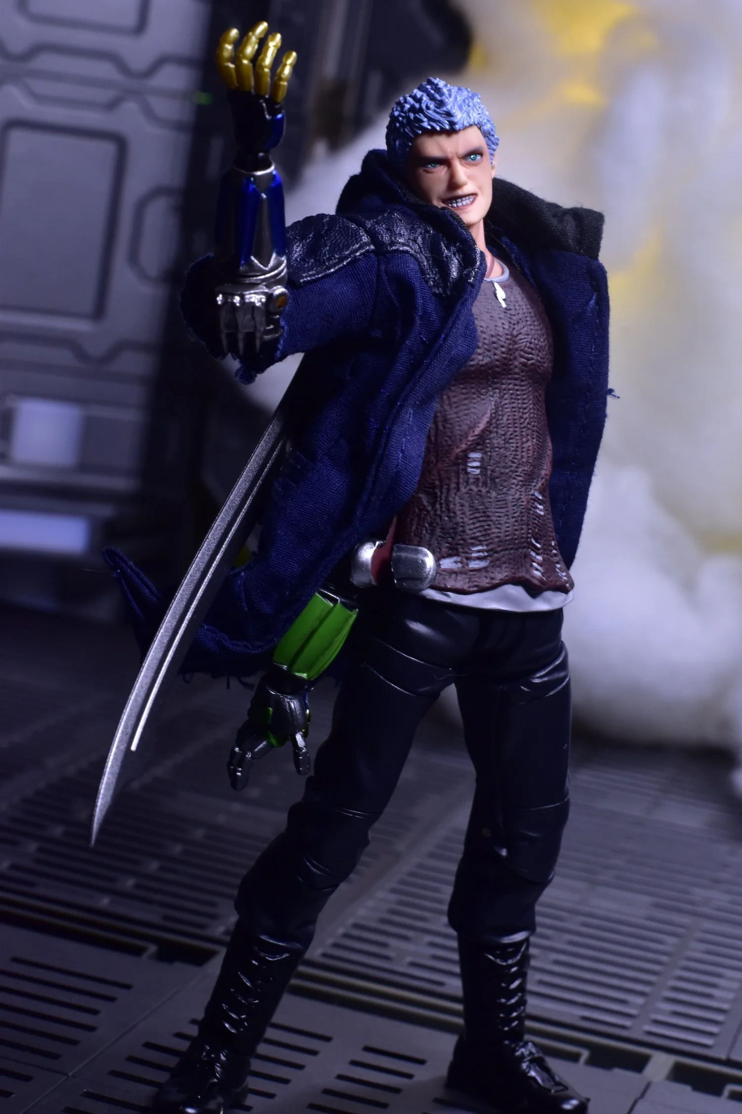 ☆ ━━ NERO ━━ ☆ 1000Toys Devil May Cry Nero DX ver. — D Amazing