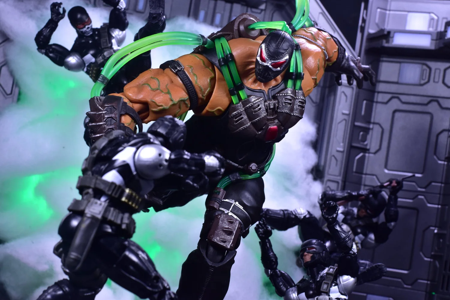 Storm Collectibles Injustice: Bane — D Amazing