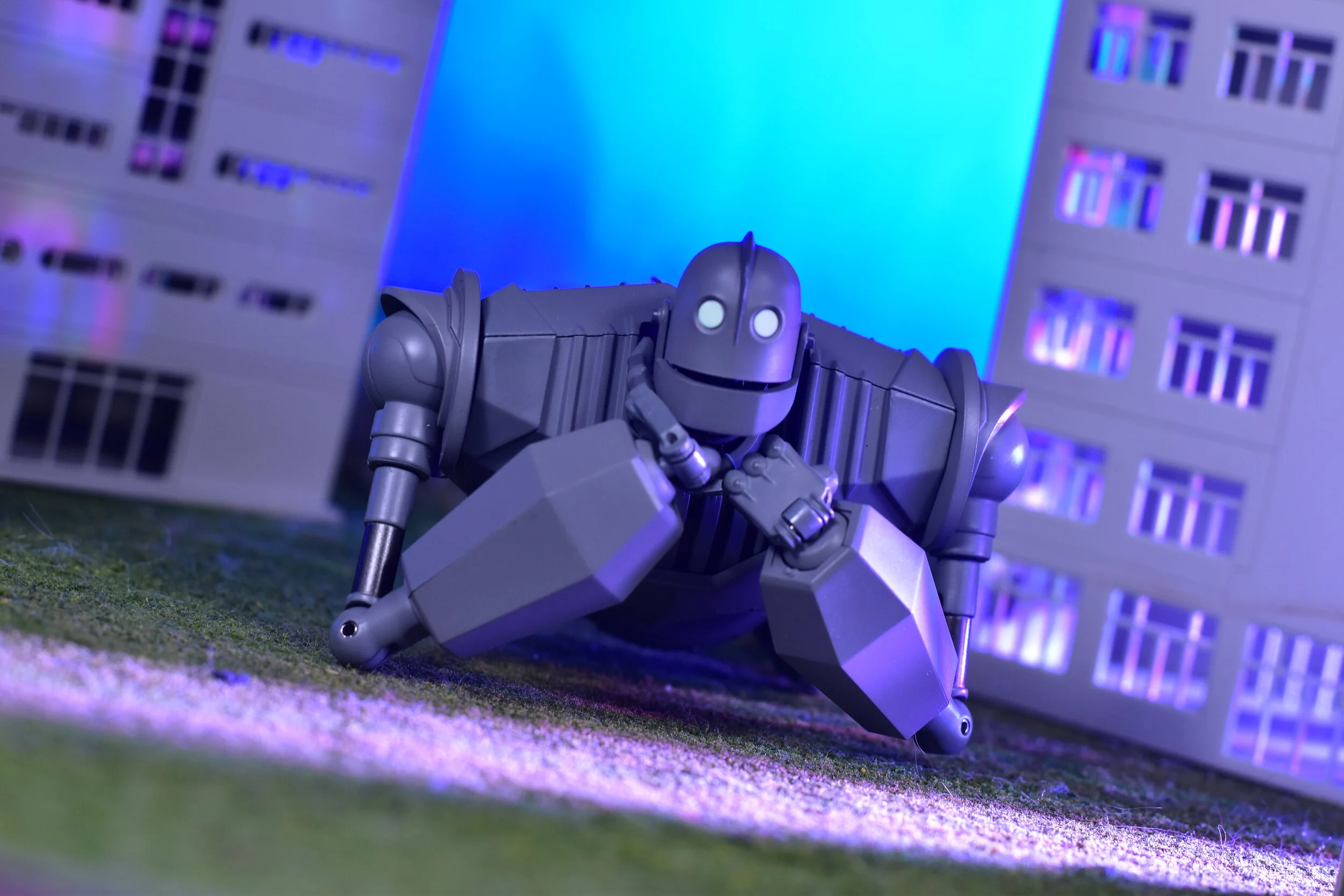 1000Toys Iron Giant