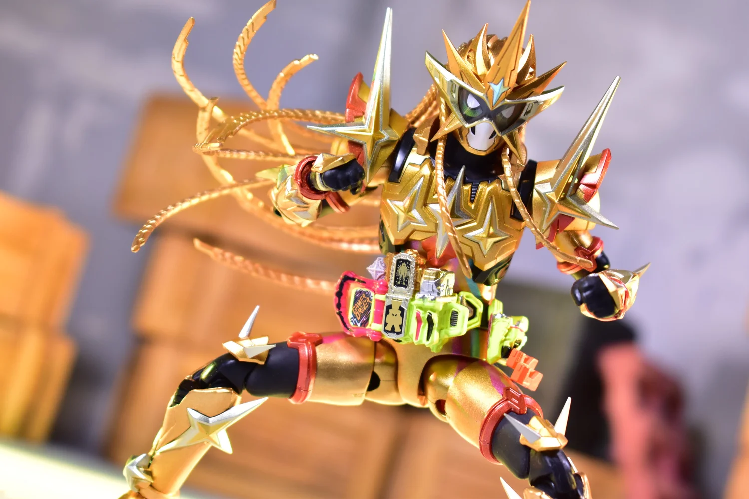 S.H. Figuarts Kamen Rider Ex-Aid Muteki Gamer — D Amazing