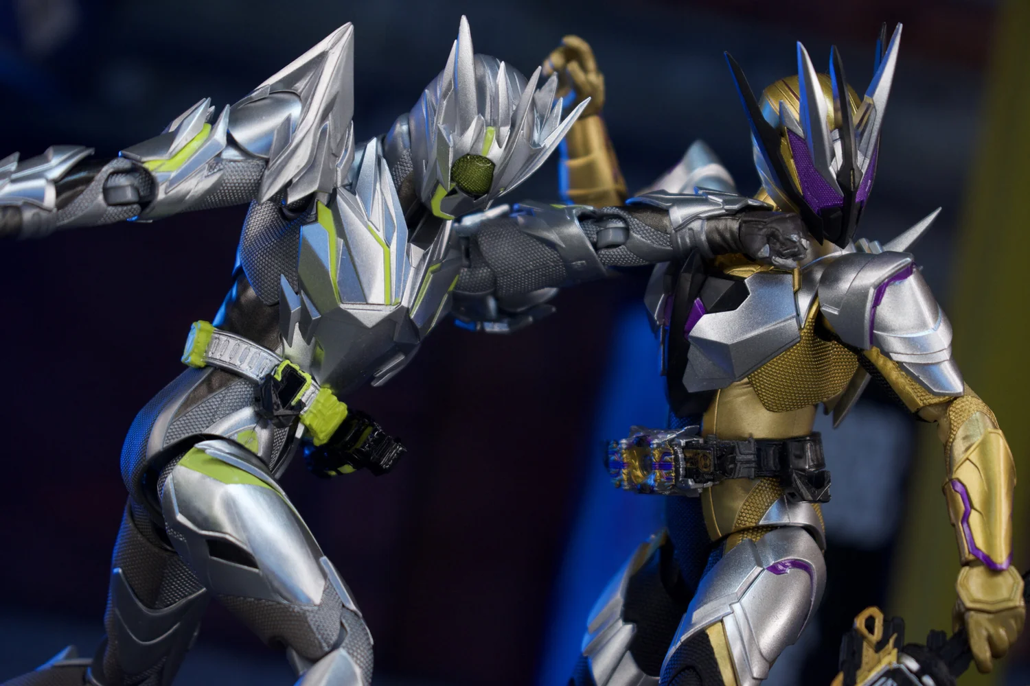 S.H. Figuarts Kamen Rider Zero One Metal Cluster Hopper — D