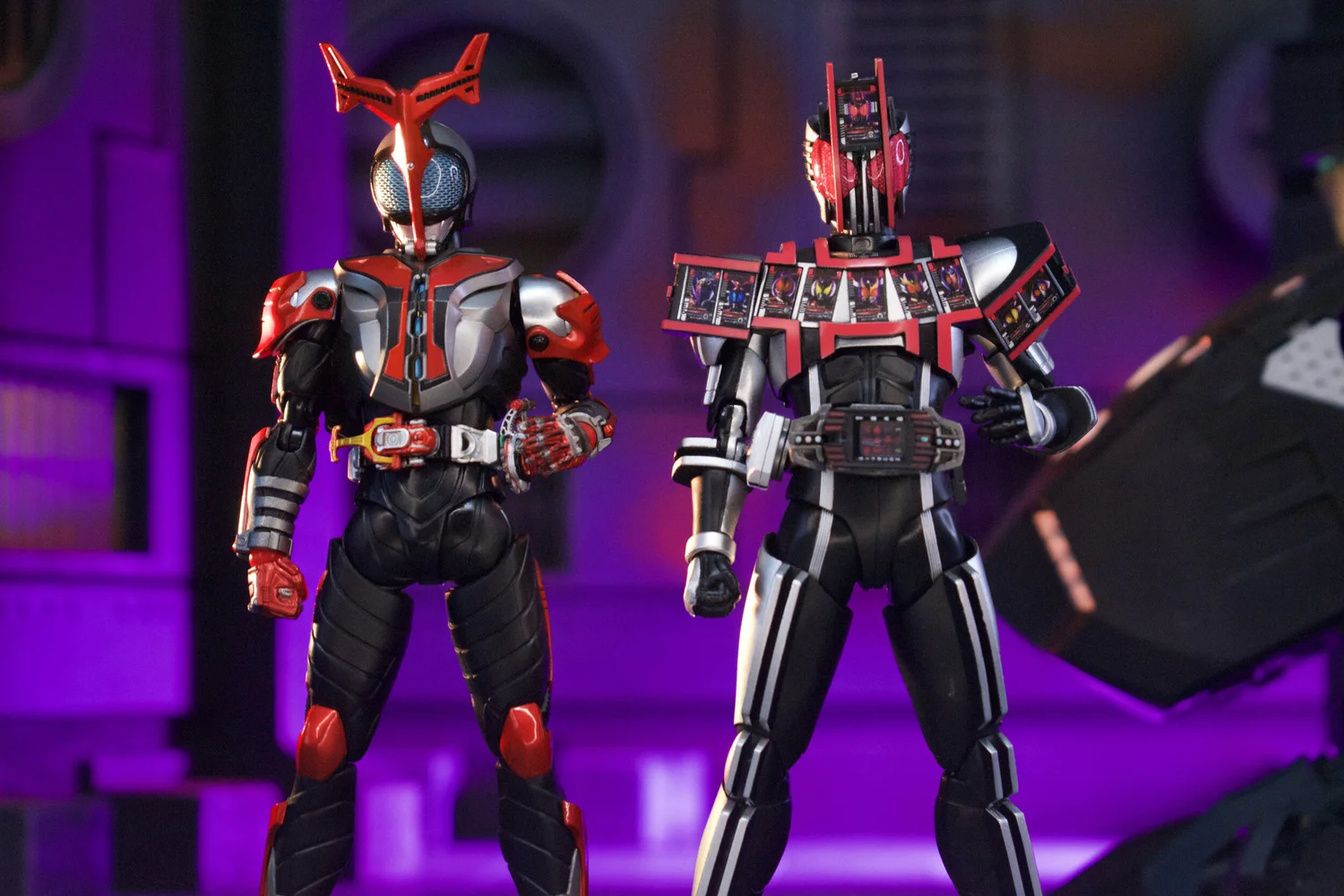 ★sk様★ S.H. Figuarts Shinkochhou Seihou Kamen Rider Decade Complete