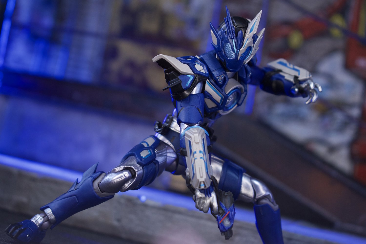 S.H. Figuarts Kamen Rider Orthos Vulcan — D Amazing