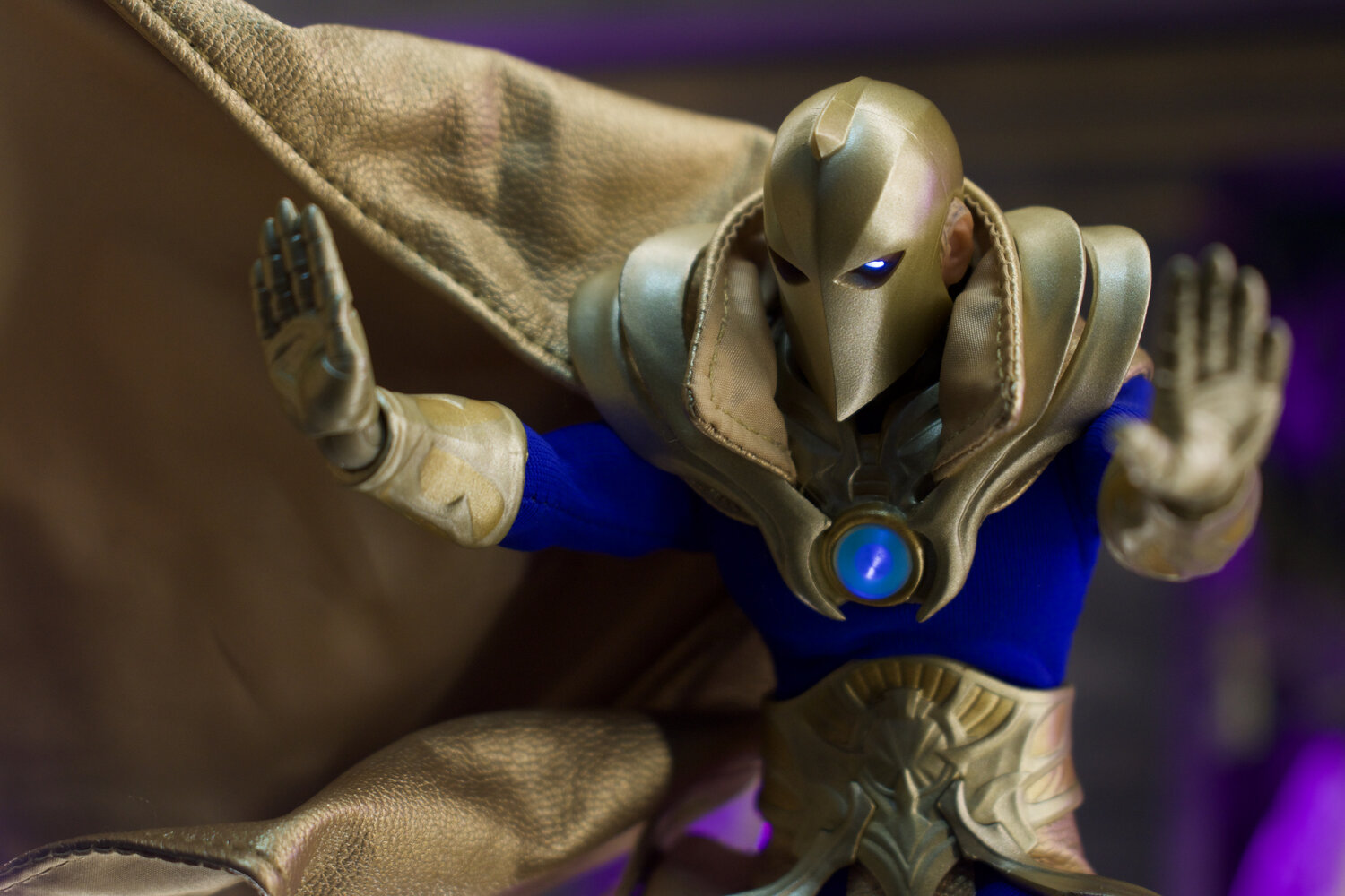 Mezco One:12 Collective Dr. Fate — D Amazing