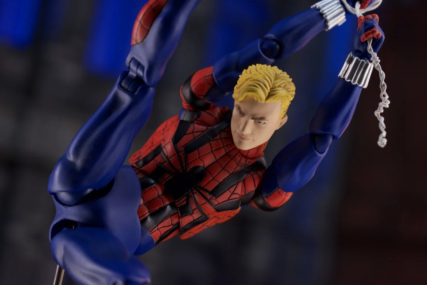 アメコミ MAFEX143 SPIDER-MAN BEN REILLY COMIC Ver MAFEX Spider-Man - Ben Reilly Spider-Man No.143 (Comic