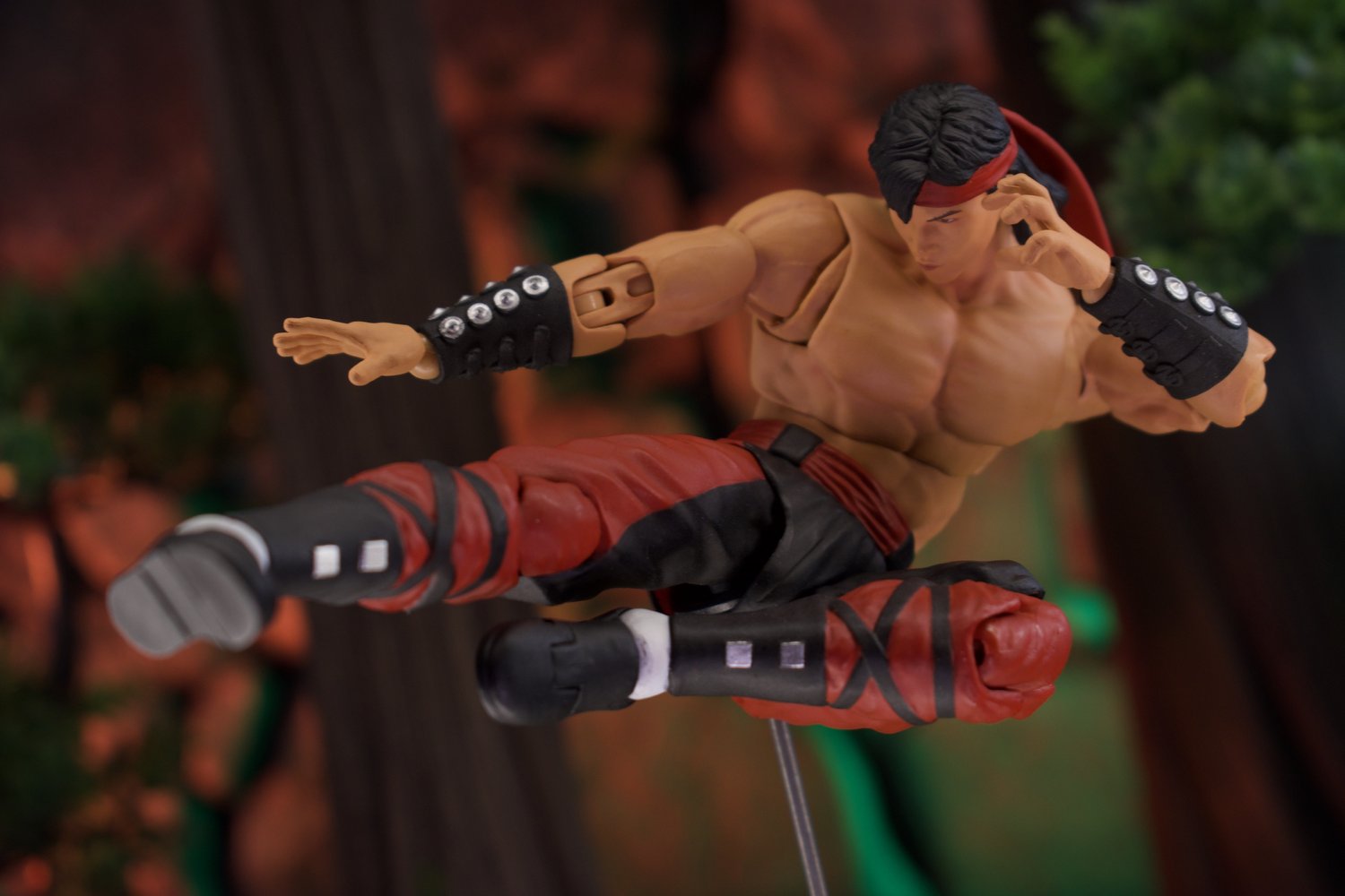 Storm Collectibles Mortal Kombat Liu Kang — D Amazing
