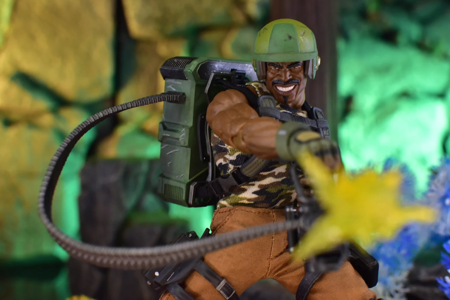 mezcoone:12collective ロードブロック GIジョー One:12 Collective G.I. Joe: Roadblock | Mezco Toyz