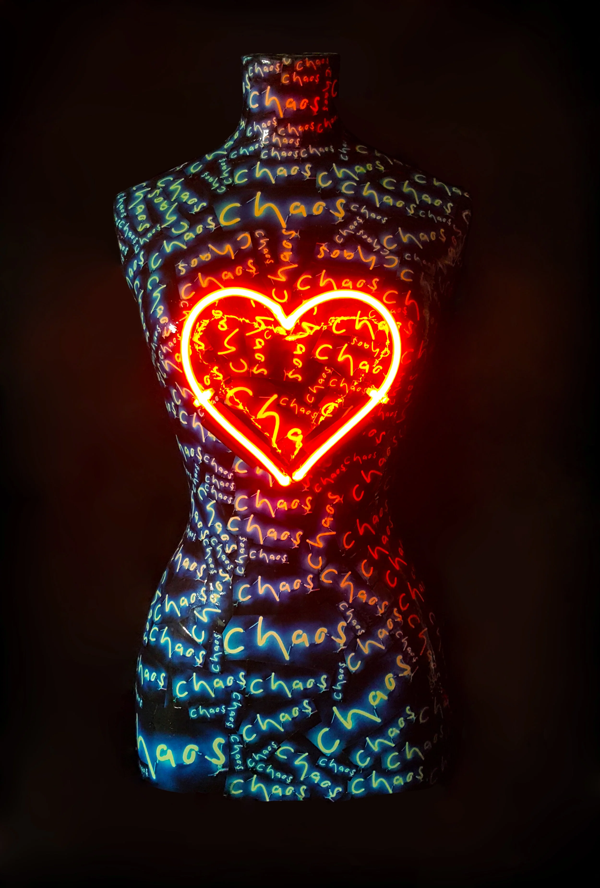 SOLD OUT Love In Chaos