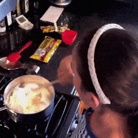Dishes_gif03.gif