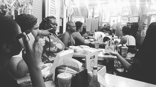 #Day1 Family Dinner
More progress to be made in the morning... Don't miss @chosenforchange &amp; @sistersinpurpose_stl at #EssenceFest Friday thru Sunday 9-6 in the Community Corner!!! Our Booth # is CM201 #SIPS #SIPSInTraining #ChosenForChange #Mich