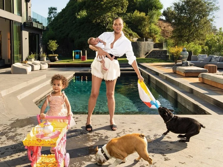 VOGUE US X CHRISSY TEIGEN BY GILLIAN LAUB