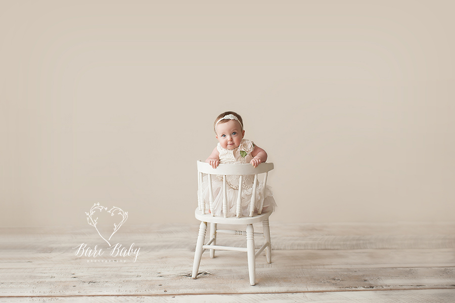 new-albany-baby-photographer-bare-baby.jpg