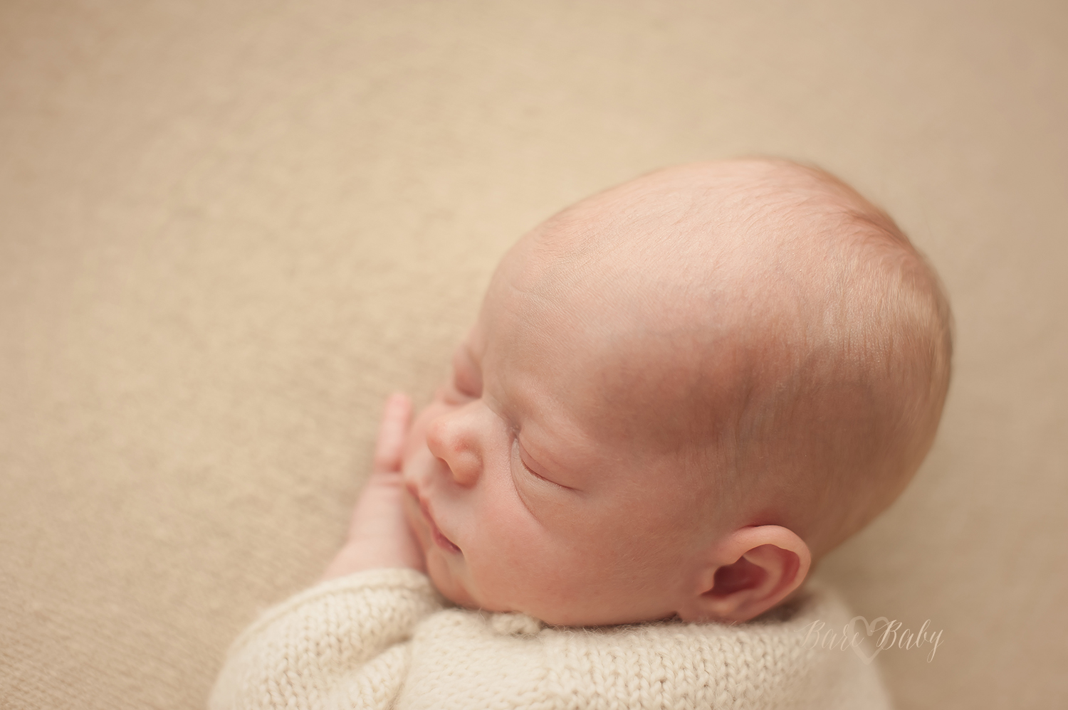 Columbus-infant-photographer-bare-baby-photography.jpg