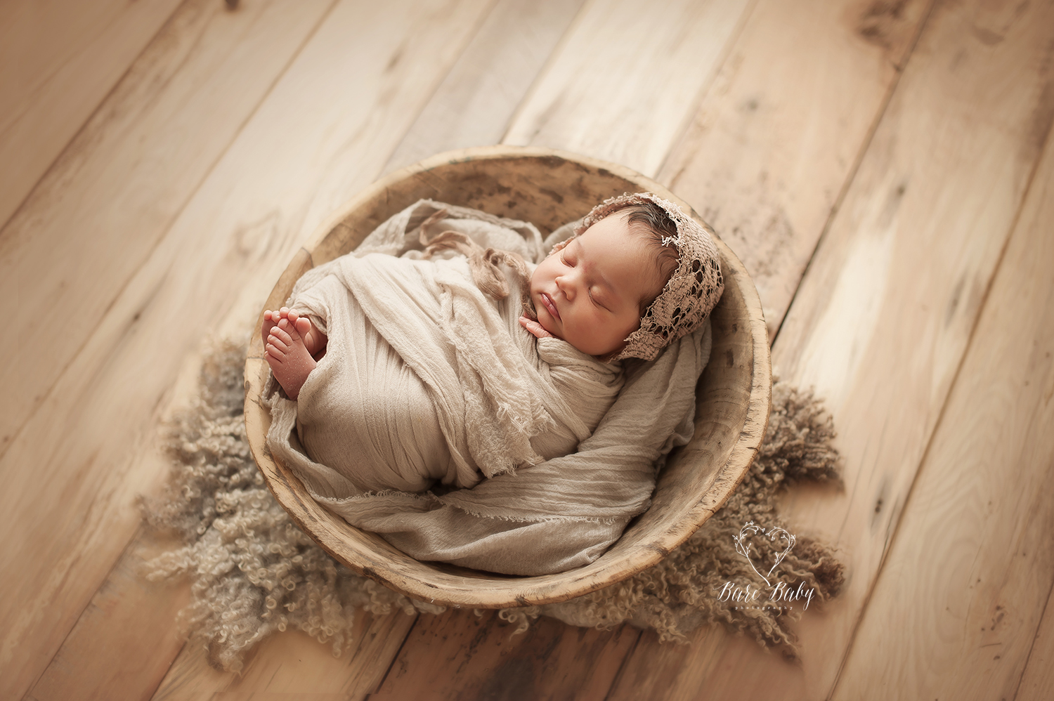 new-albany-newborn-photographer.jpg