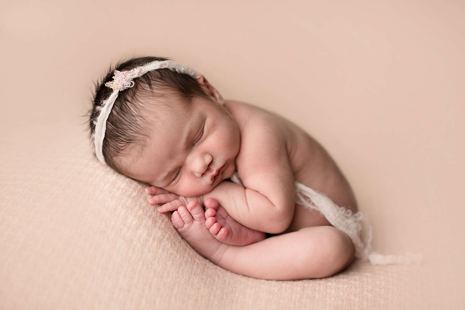 upper-arlington-newborn-photographer.jpg