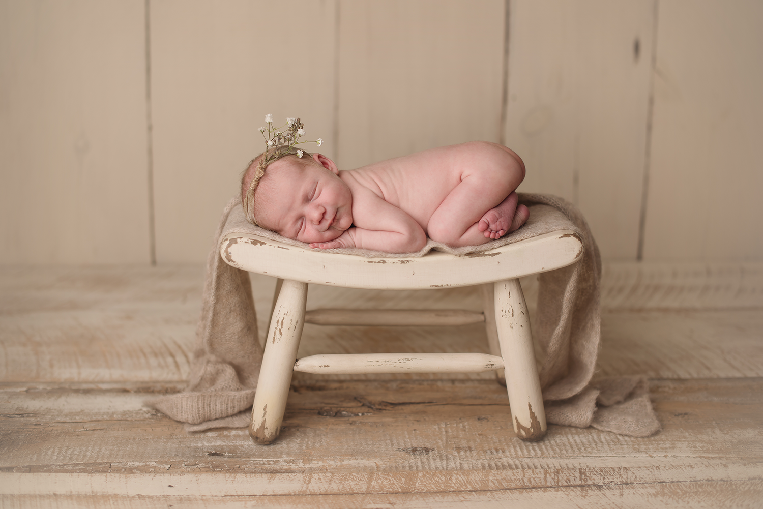 babyphotos-columbusohio-barebabyphotography.png