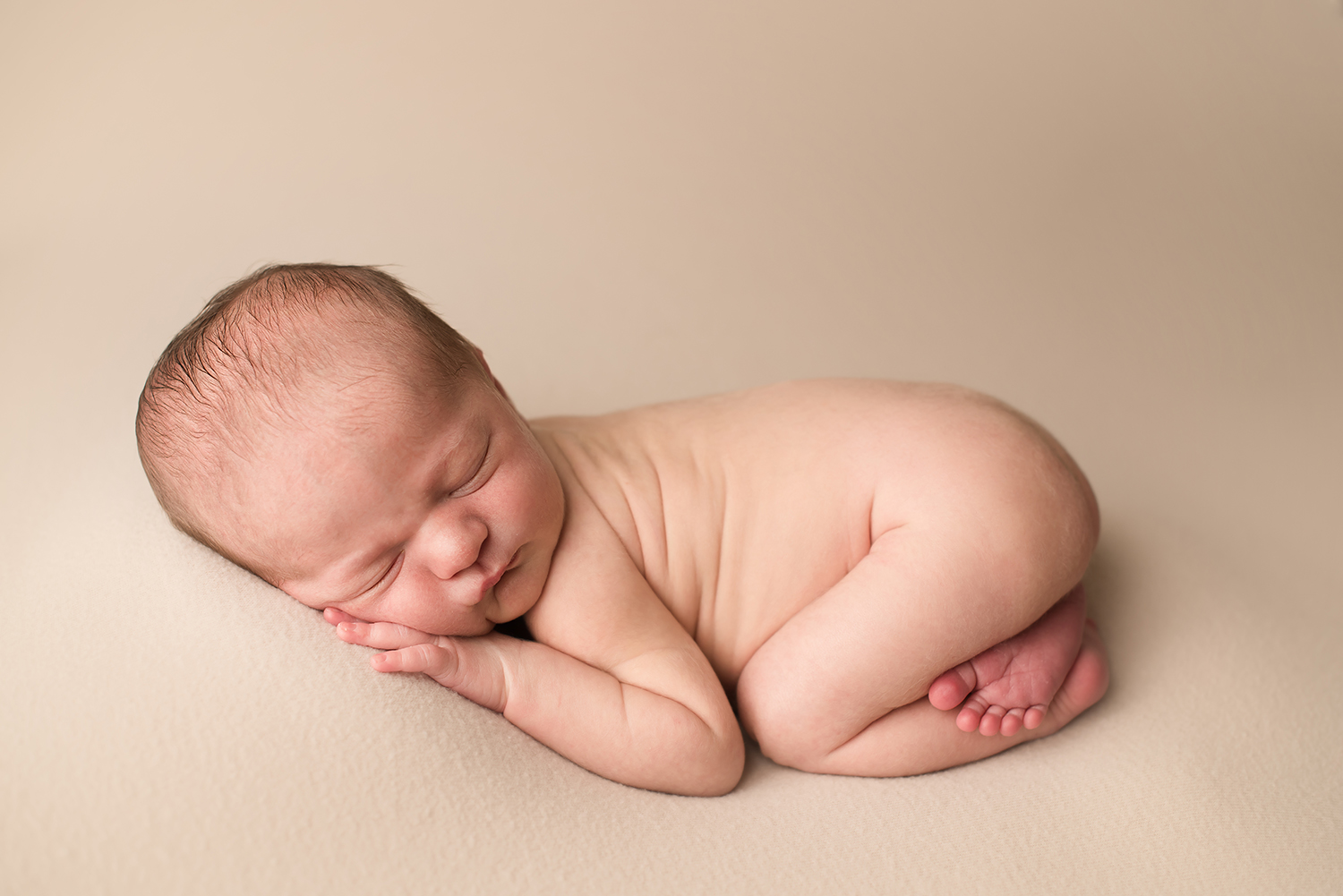 powell-ohio-newborn-photographer-barebabyphotography.jpg