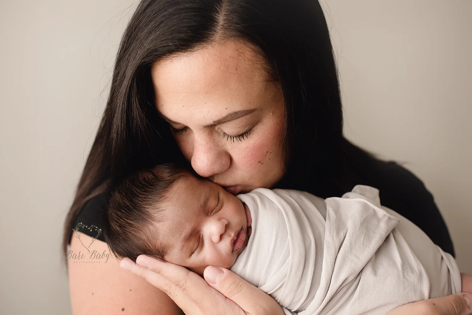 newborn photo session columbus ohio