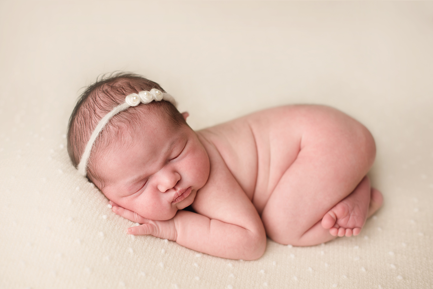 birth-photographer-columbus-ohio-barebaby.jpg
