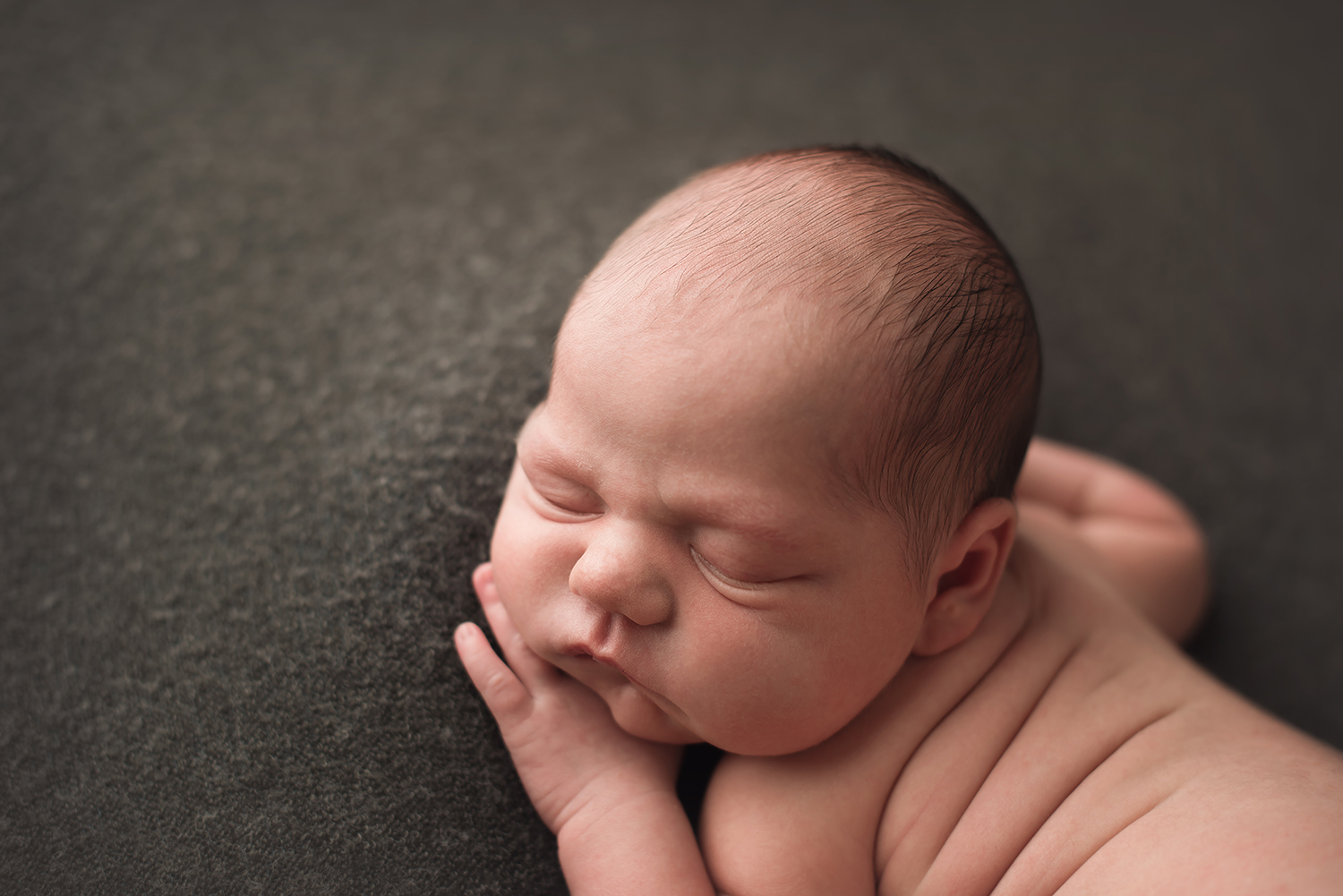 best-newborn-photographer-ohio.jpg