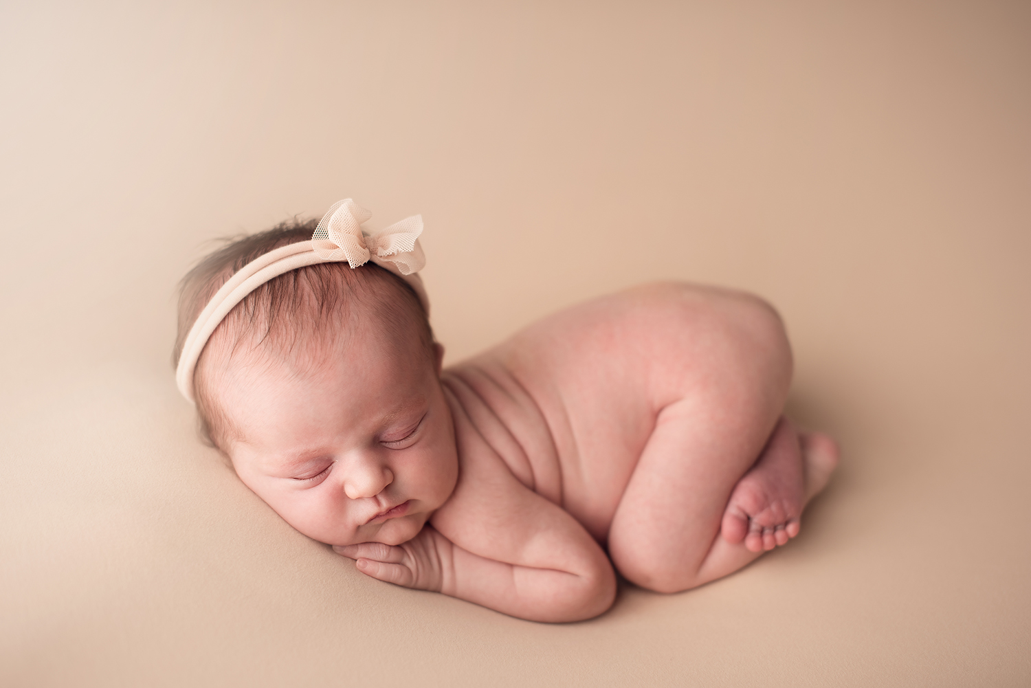 lancaster-ohio-newborn-photographer-barebabyphotography.jpg