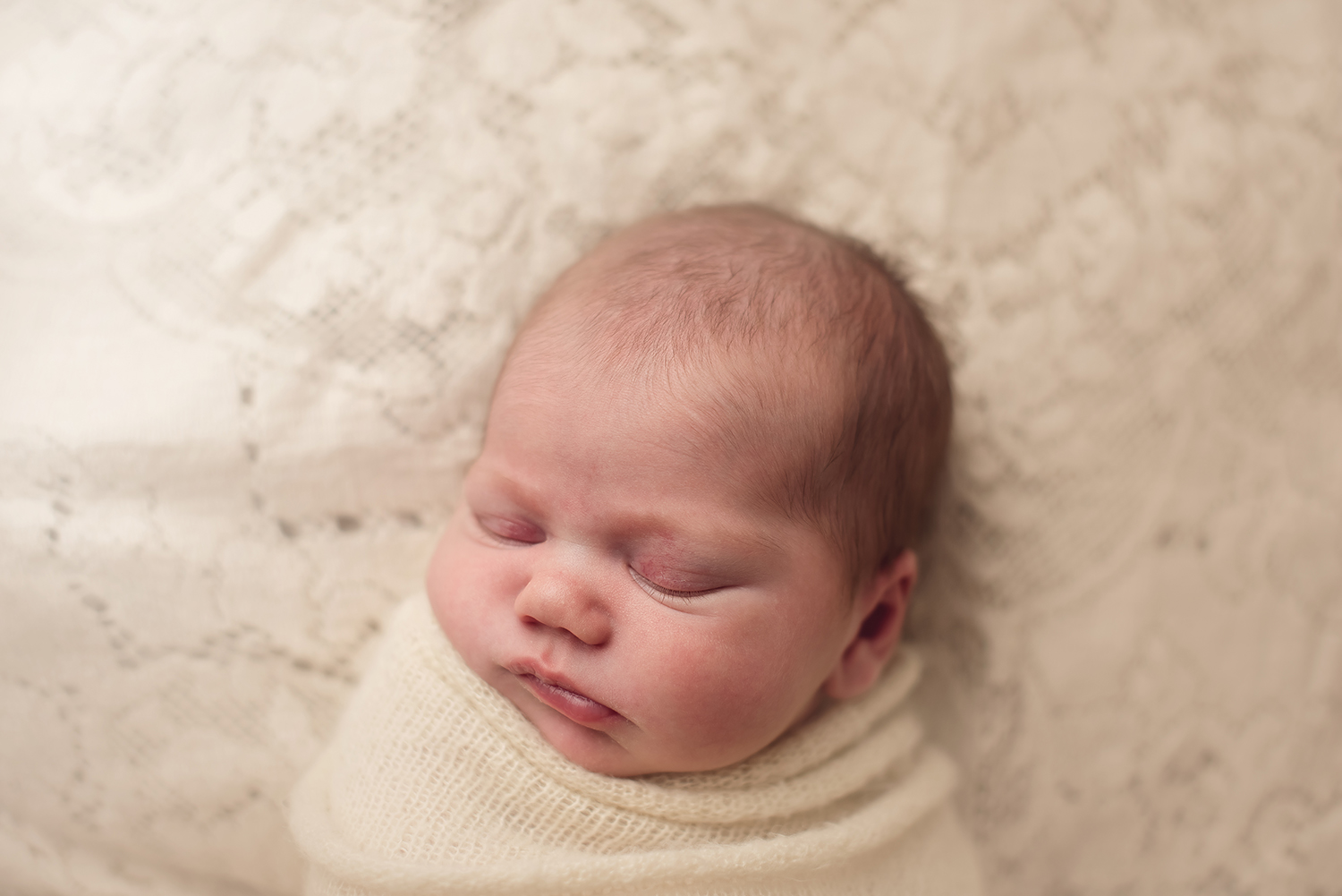 close-up-newborn-photos-barebabyphotography.jpg